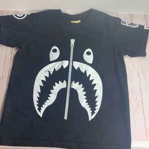 Boys (xs) Used Bathing ape T-shirt